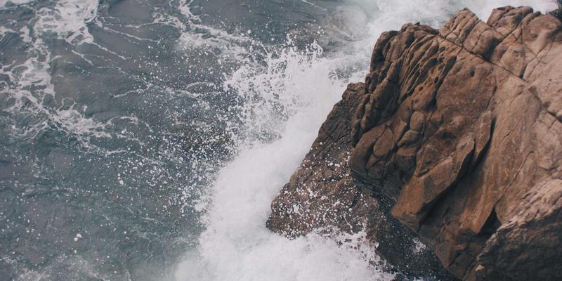 工业制造新引擎：基于机器视觉的智能分拣与精密装配系统技术解析