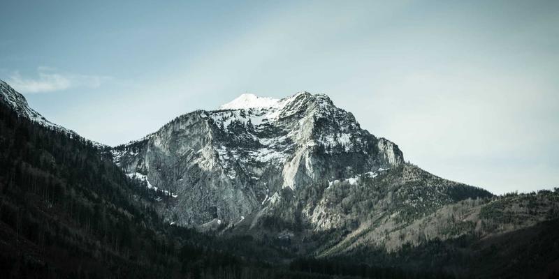 智能制造新引擎：破解PLM、MES、ERP数据孤岛，构建一体化制造软件生态